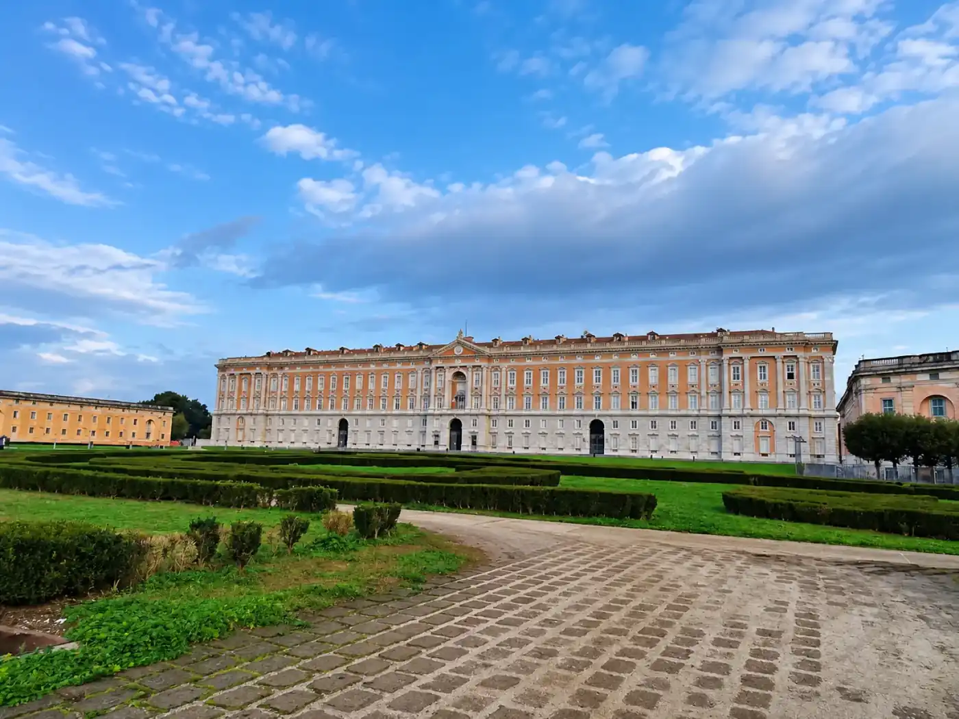 La Reggia di Caserta e i suoi giardini